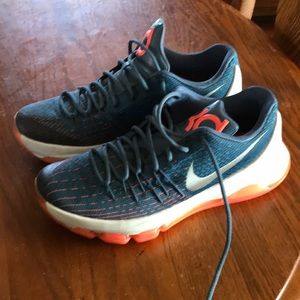 Men’s Nike Kevin Durant Sneakers